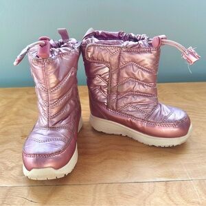 Cat & Jack Girls Metallic Pink Winter Snow Boots | Size 9